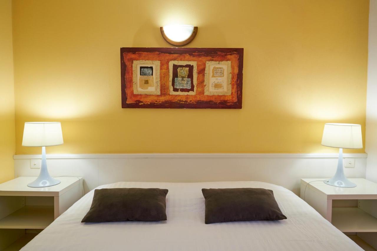 Logis Hotel Le Belle Rive ナジャク エクステリア 写真