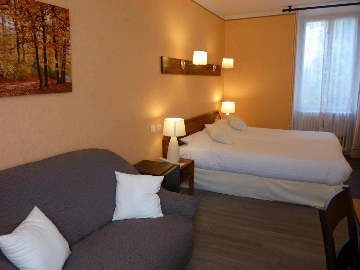 Logis Hotel Le Belle Rive ナジャク エクステリア 写真